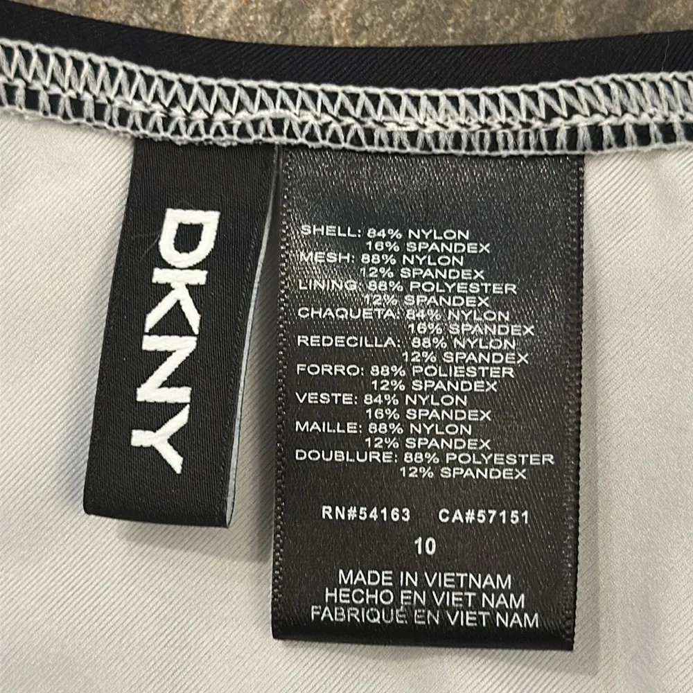 DKNY One Shoulder One Piece Swimsuit Size 10 Black White Colorblock Stripe - Picture 11 of 15